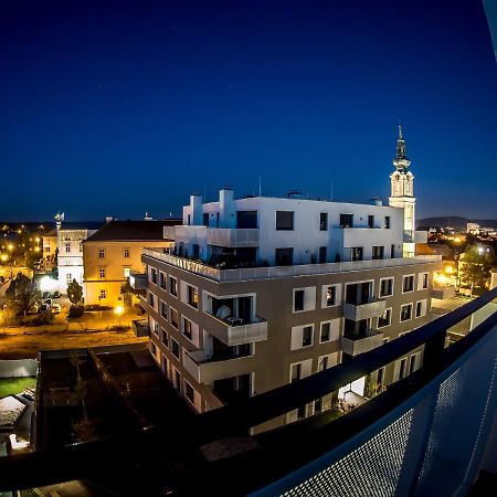 Rooftop Tulln Operated By Revliving Lejlighed Tulln An Der Donau Eksteriør billede